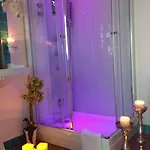 Domus Lina 2* Φιουμιτσίνο