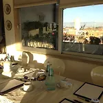 Domus Lina Πανσιόν Φιουμιτσίνο