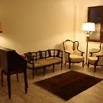 Πανσιόν Domus Lina