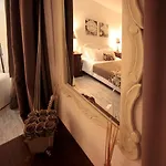 Domus Lina Φιουμιτσίνο